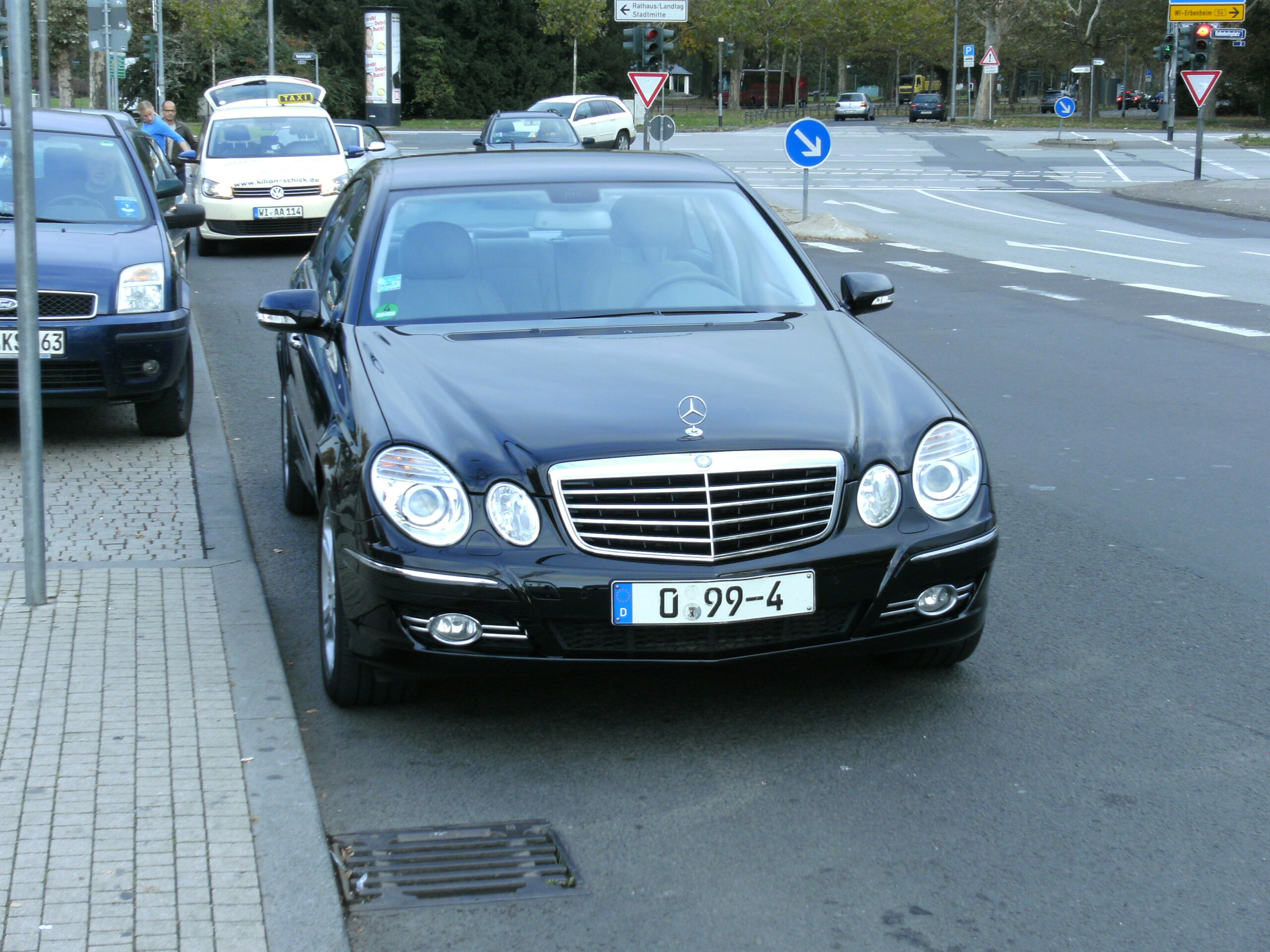 Kodėl automobilis ryja (degina) tepalus?